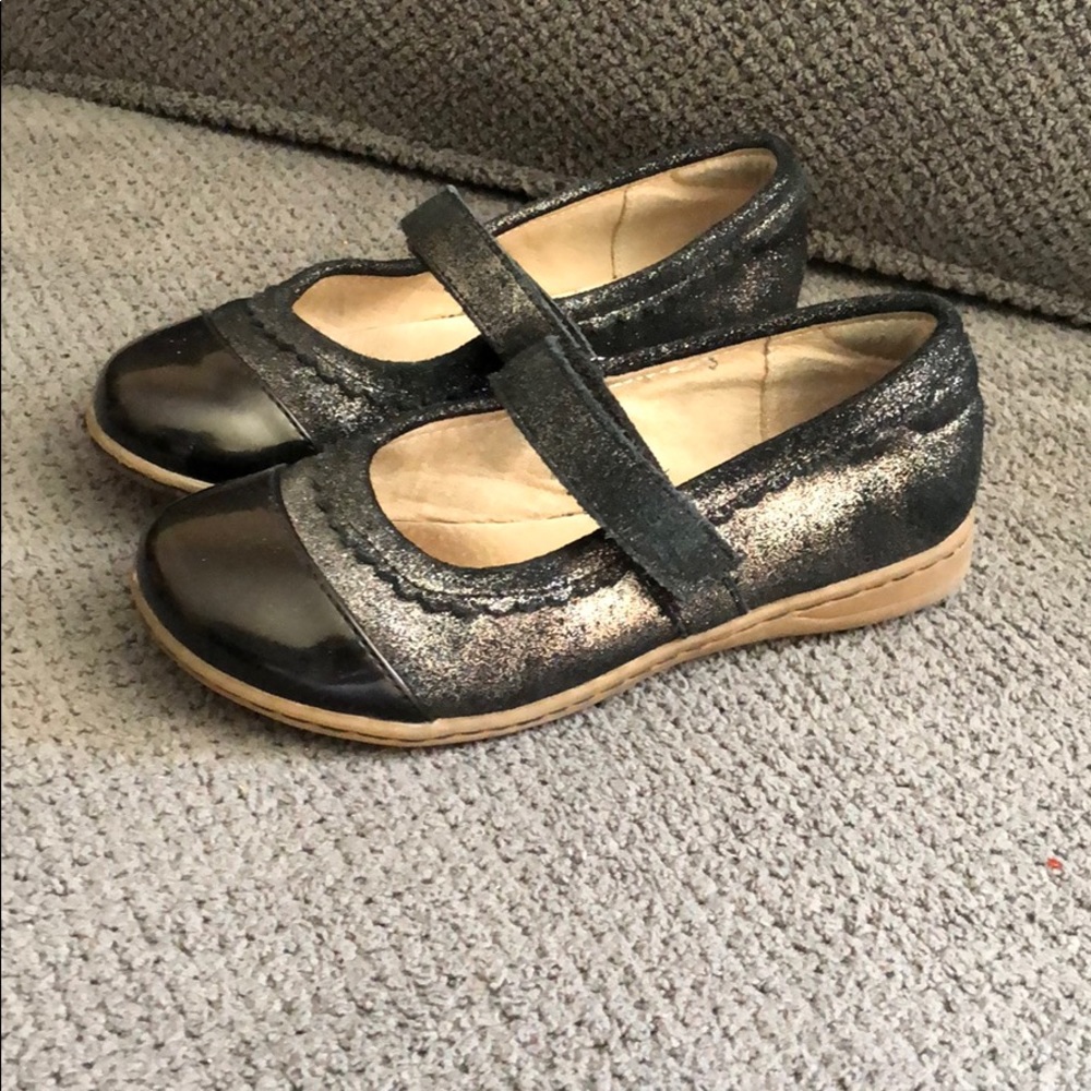 Livie and Luca Harper in Black Sparkle - Size 12